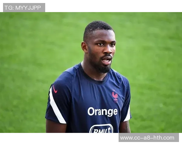 莱比锡正式签约埃因霍温18岁边锋阿约德勒托马斯合同至2031年